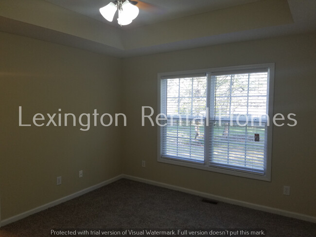Building Photo - 106 Maguire Dr