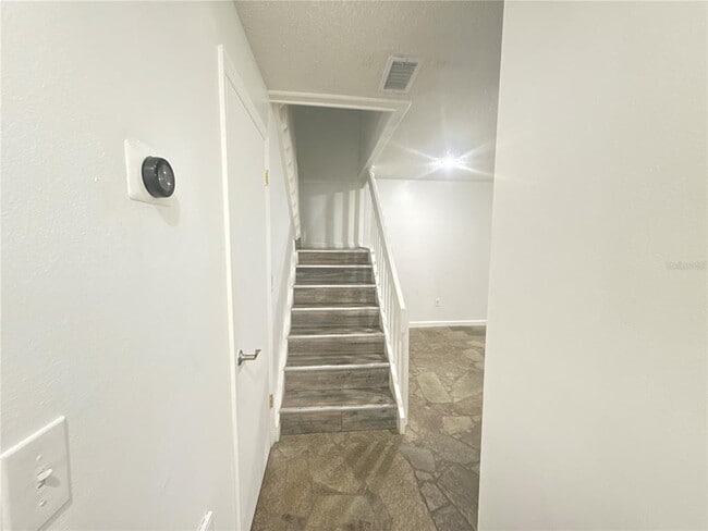 Building Photo - 4694 Pheasant Run Dr