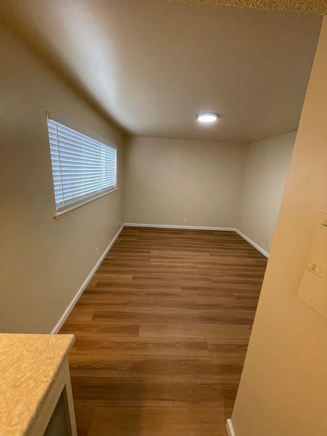 Building Photo - 2975 Neet Ave