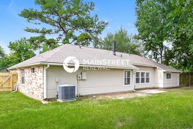 Building Photo - 4 Bedroom Pet-Friendly Home in SPRING, TX with Main Street Renewal