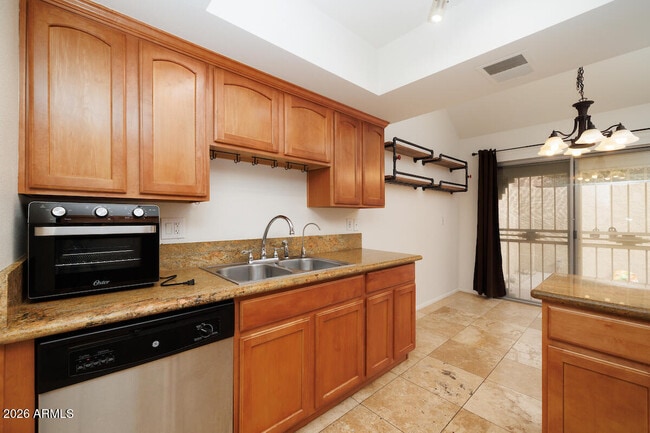 Building Photo - 3807 N 30th St