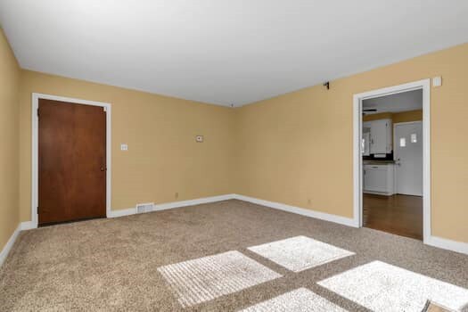 Building Photo - 220 Pleasant View Dr