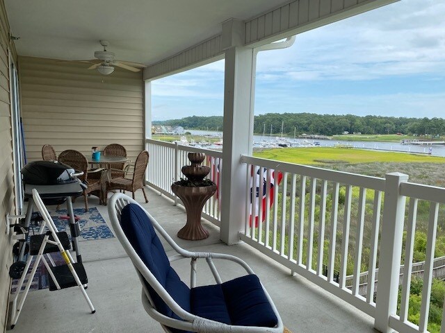 Building Photo - 4366 River Gate Ln