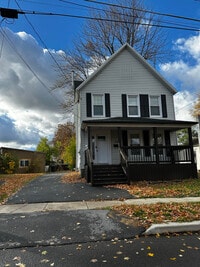 Building Photo - 307 W Lynde St