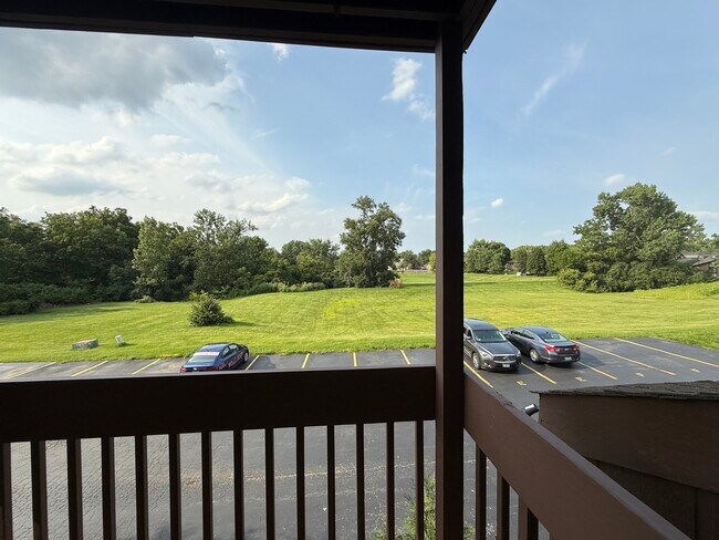 Building Photo - 8238 Woodland Dr