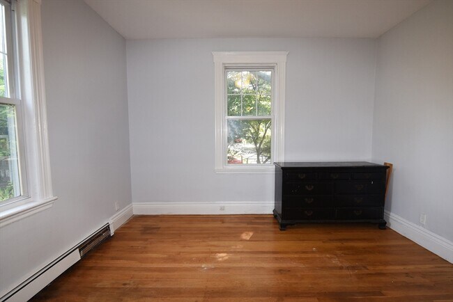 Building Photo - 218 Wachusett St