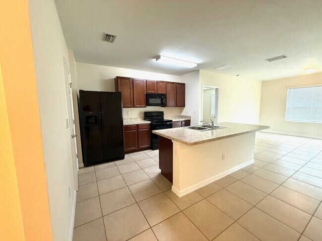 Building Photo - Welcome Home!