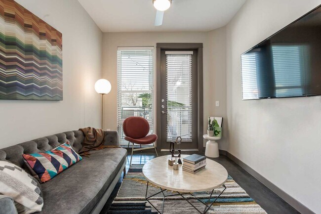 Building Photo - Your Downtown Lifestyle Begins Now