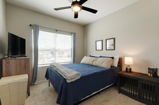 Building Photo - 5808 Ronee Leah Dr