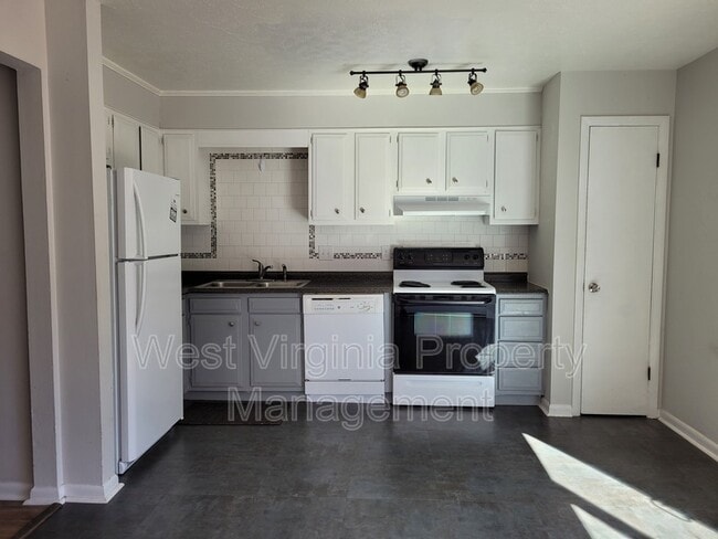 Building Photo - 18 Cherrywood Terrace