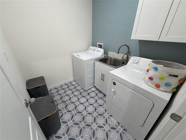 Building Photo - 750 Auburn Grv Ct