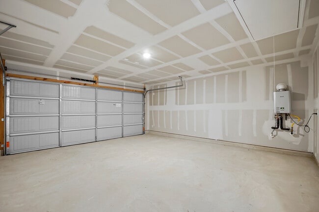 Building Photo - 13931 Wool Pk