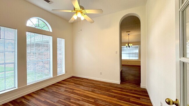 Building Photo - 15027 Winding Black Cherry Ln