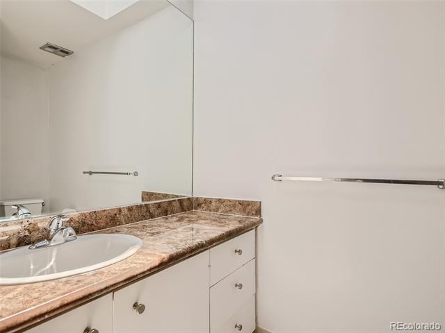 Building Photo - 1070 Race St