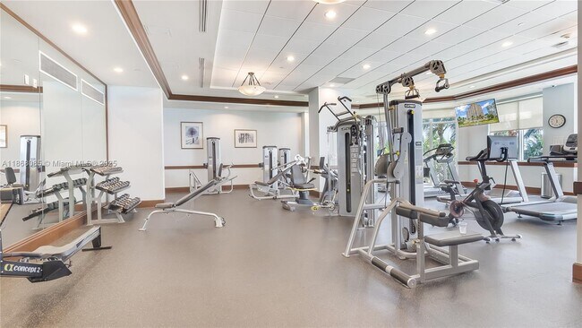 Building Photo - 1460 S Ocean Blvd