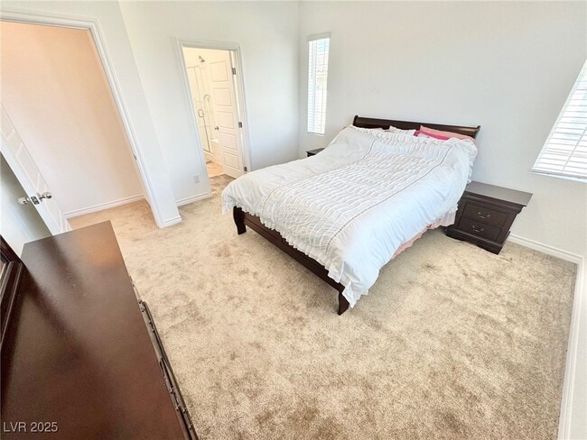 Building Photo - 20 Barbara Ln