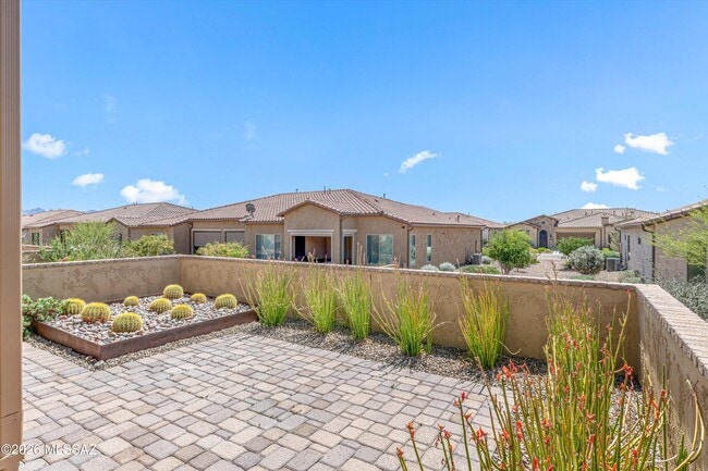 Building Photo - 30660 S Osprey Dr