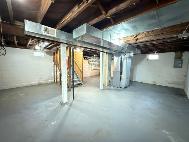 Building Photo - Spacious Historical Three-Bedroom Home with Classic Character- NEW FLOORING