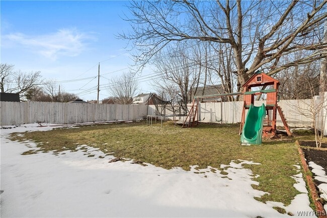 Building Photo - 94 Tudor Rd