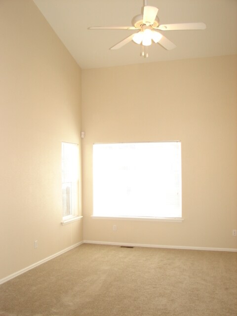 Building Photo - 5065 Stone Fence Dr