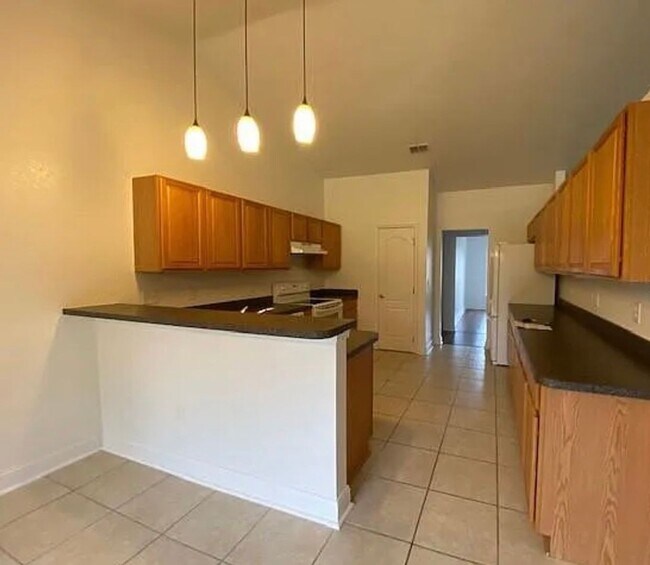 Building Photo - 11484 SW 51st Cir