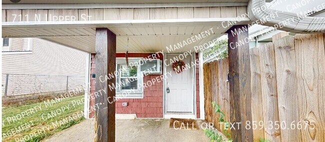 Building Photo - 711 N Upper St