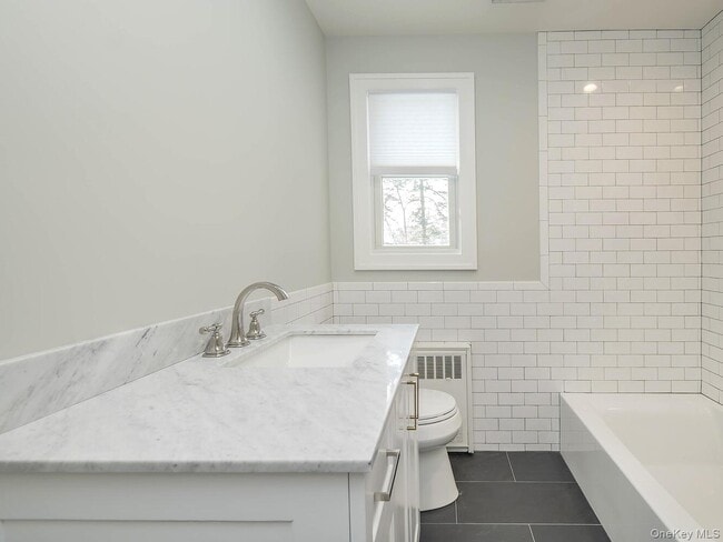 Building Photo - 7 Kissam Ln