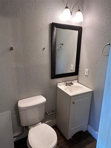 Building Photo - 615 S Throckmorton St