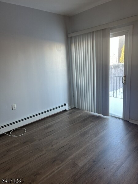 Building Photo - 571 Avenue A