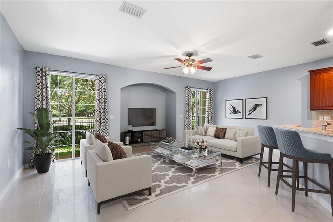 Building Photo - 6745 Breezy Palm Dr
