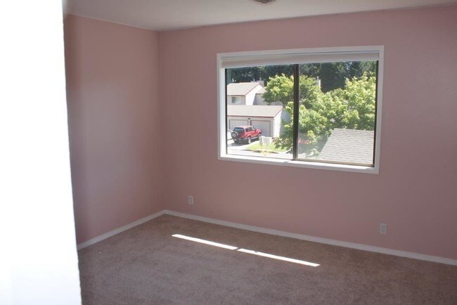 Building Photo - 2 br, 2.5 bath House - 14905 SW 106th Ave