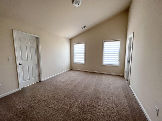 Building Photo - 3169 Onamia Rd