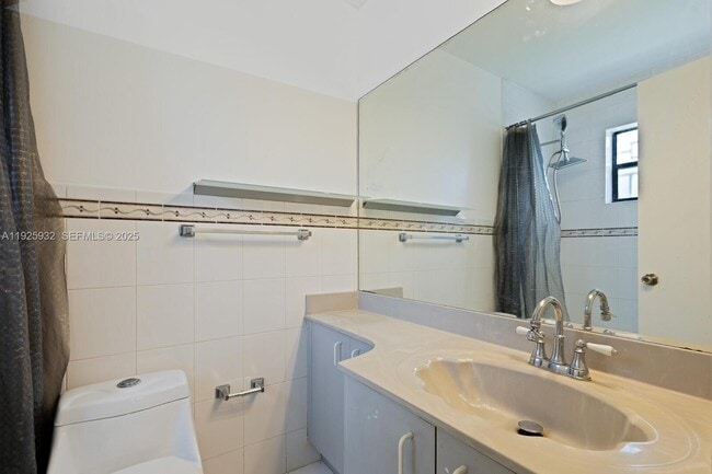 Building Photo - 9098 NW 114th St