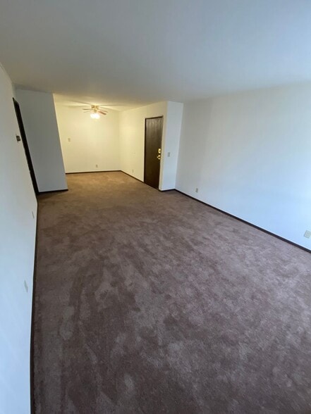 Interior Photo - Village Apartments (St. Pt.)