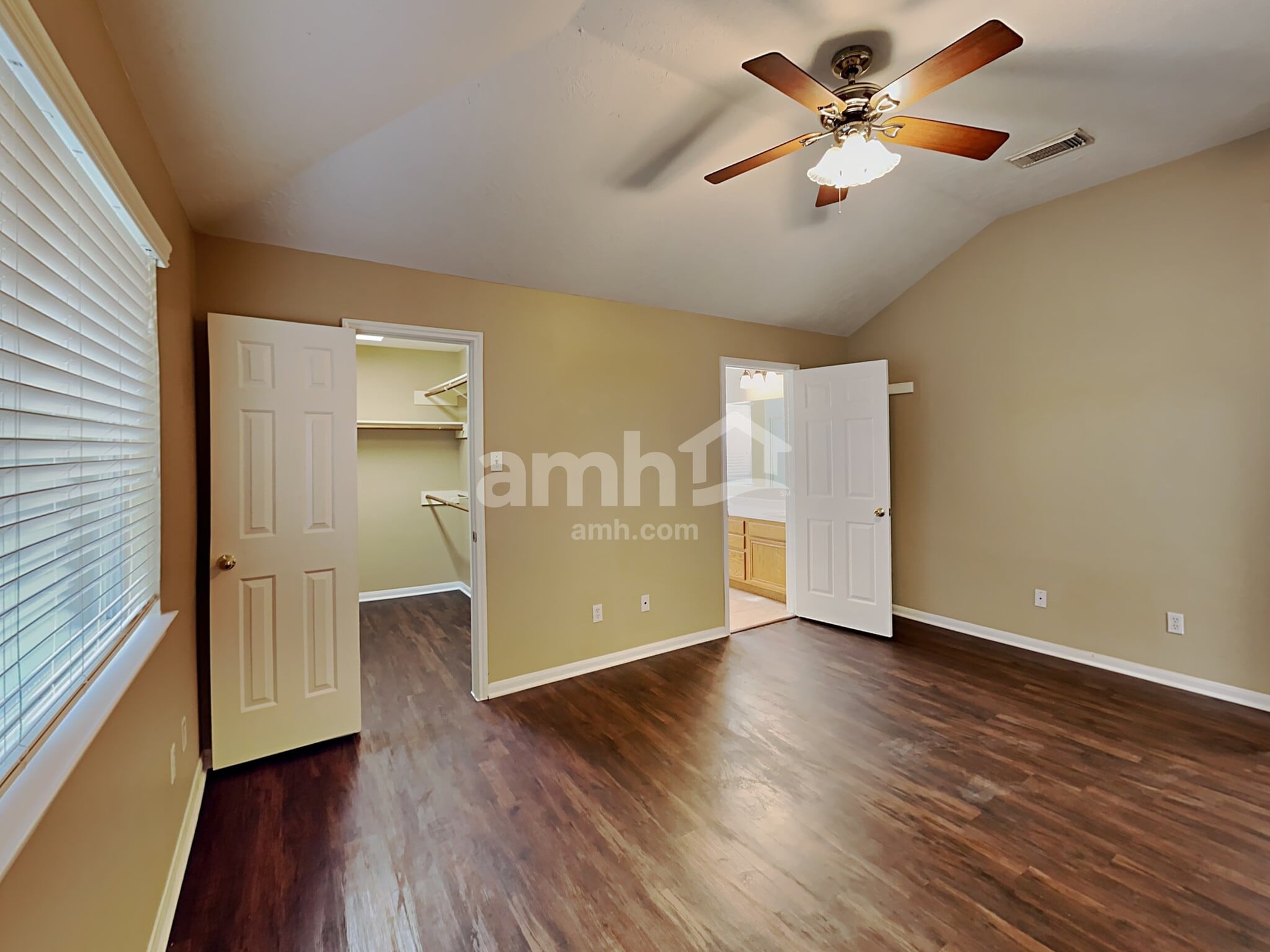 Building Photo - 29010 Ashbrook Ln