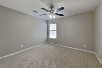 Building Photo - 7718 Balsam Crossing Ln