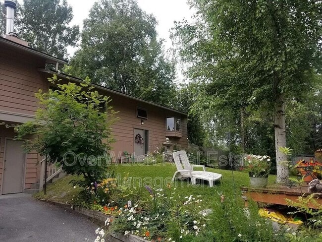 Primary Photo - 3740 Winterset Dr
