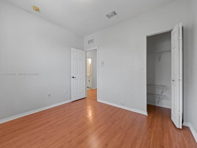 Building Photo - 5001 SW 140th Terrace