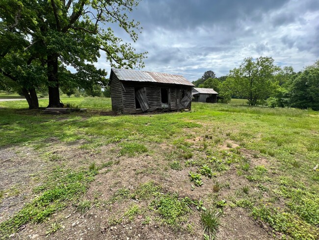 Building Photo - Beautiful home located in Powhatan