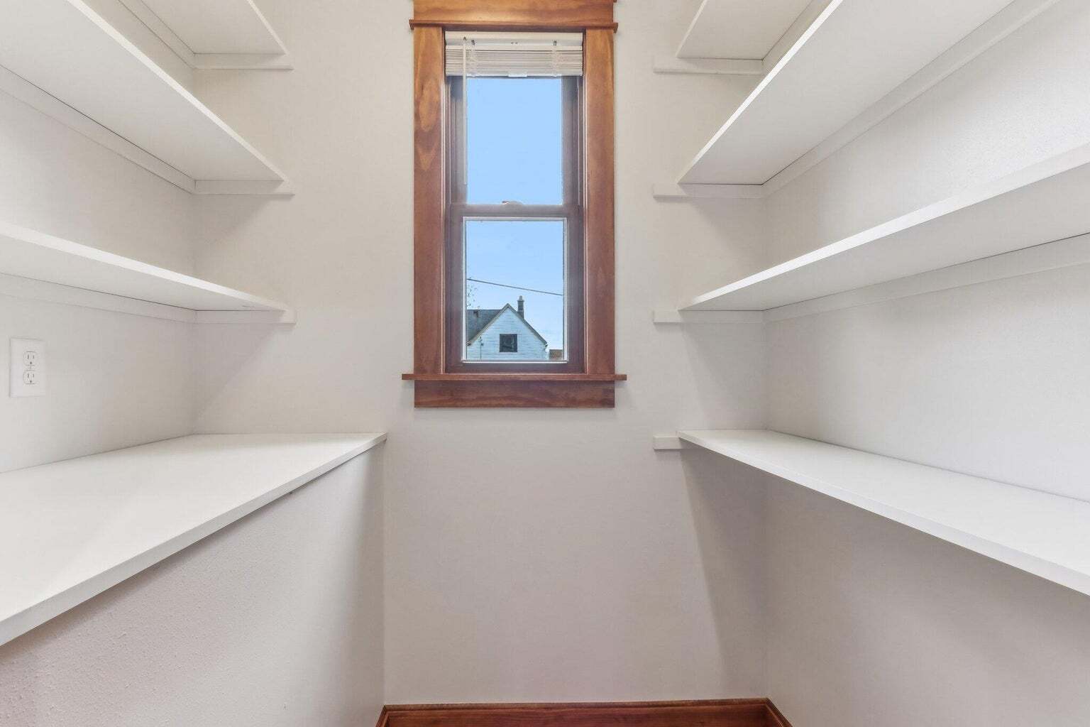 Pantry - 351 E Deer Pl