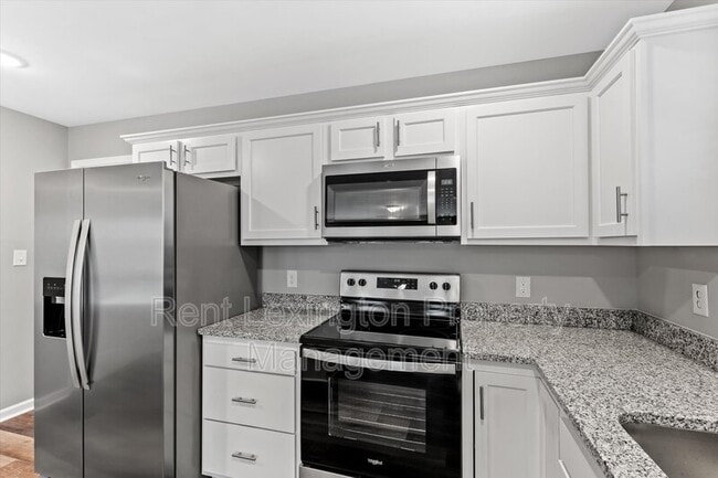 Building Photo - 2015 Dolly Dr