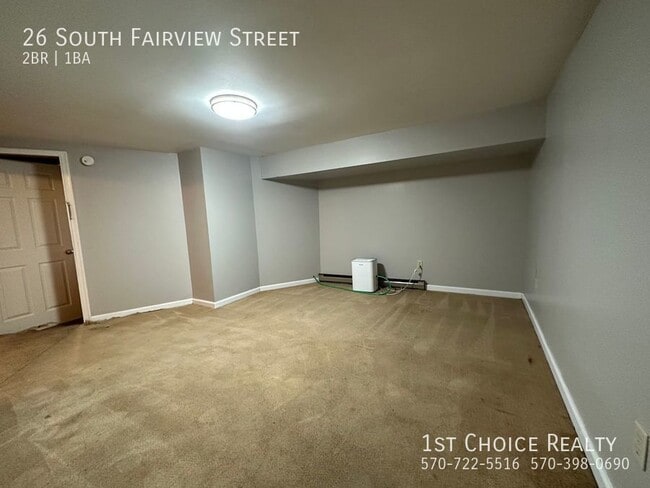 Building Photo - 26 S Fairview St