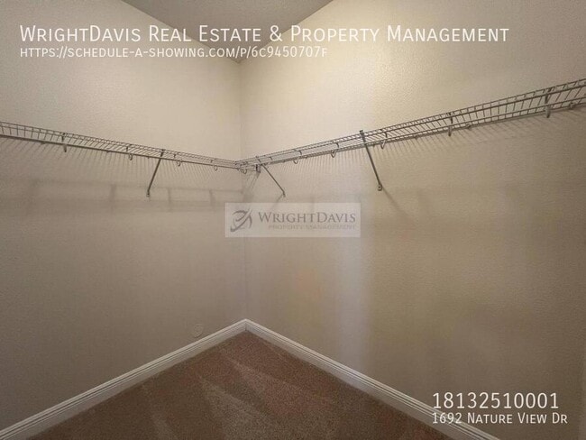 Building Photo - 1692 Nature View Dr