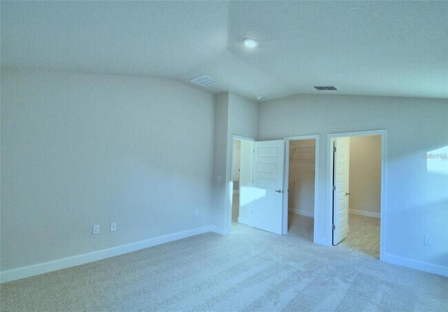 Building Photo - 2358 Friendly Confines Rd