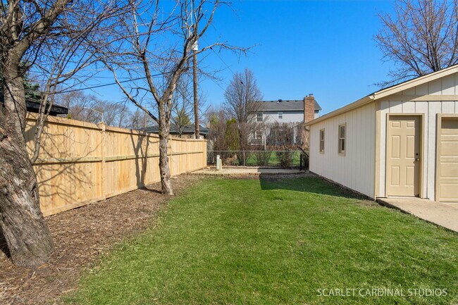 Building Photo - 1407 Wilson Ave