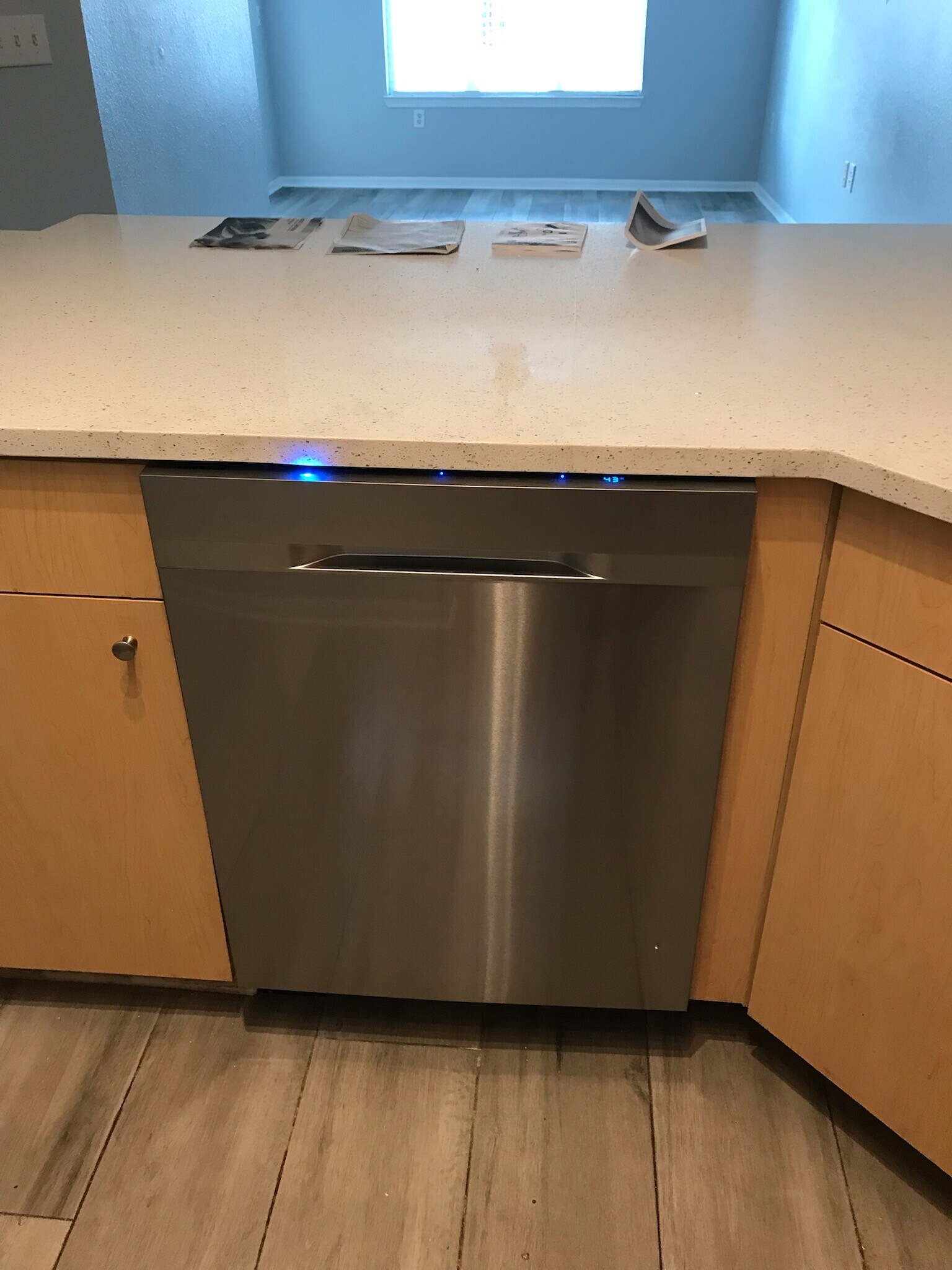 New Appliance - 200 4th Ave S