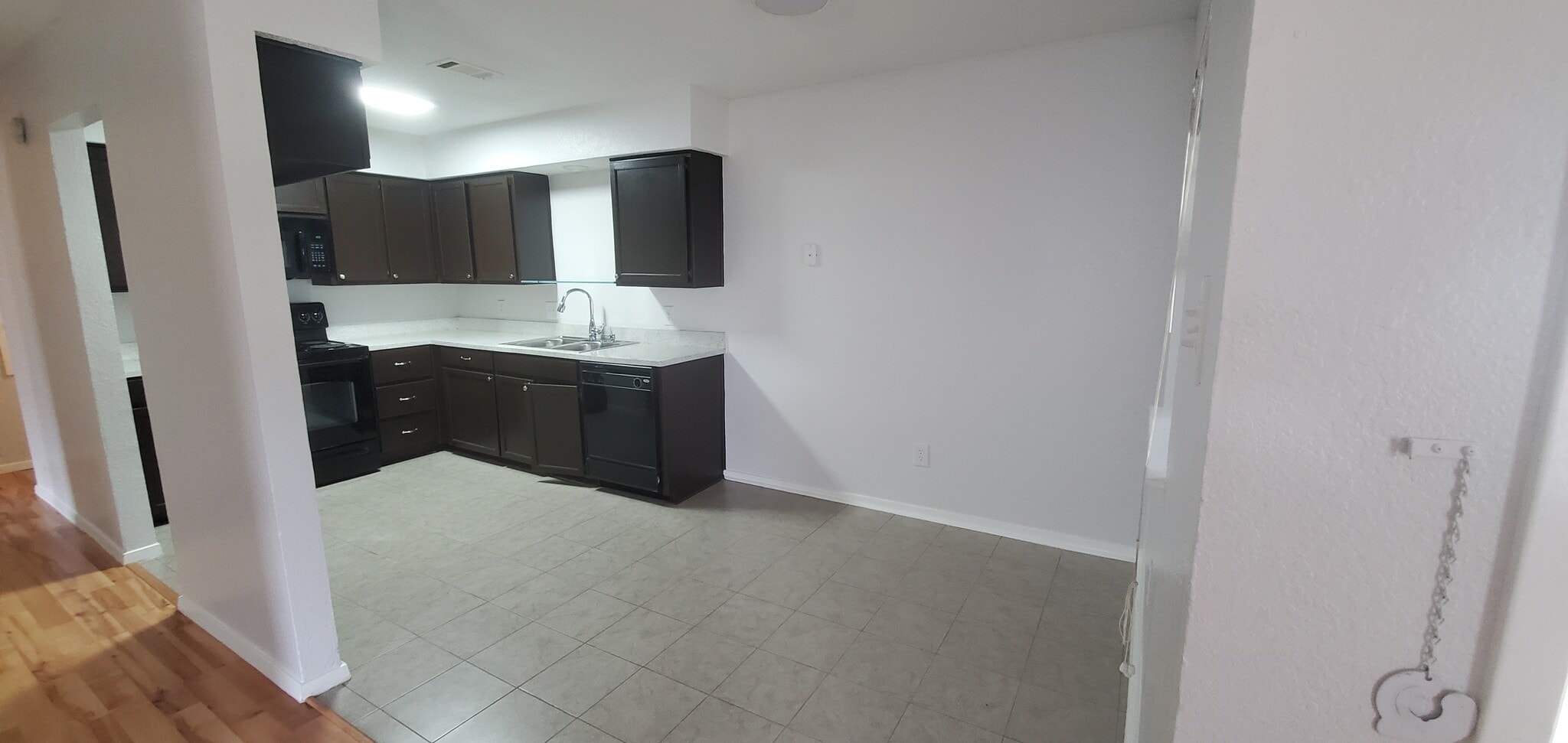 Building Photo - 7738 Staci Ct