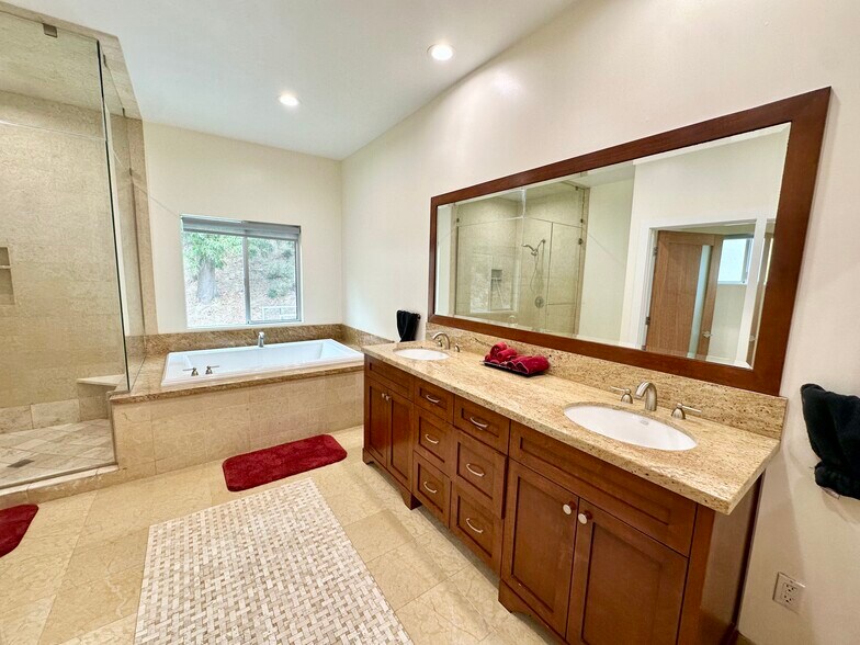 Building Photo - 4523 Grimes Pl