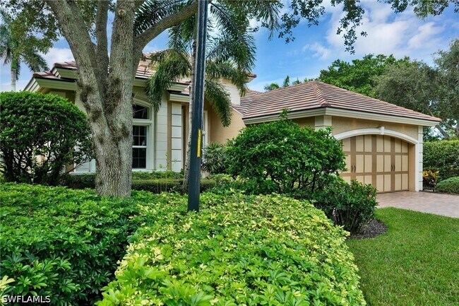 Building Photo - 14501 Carino Terrace