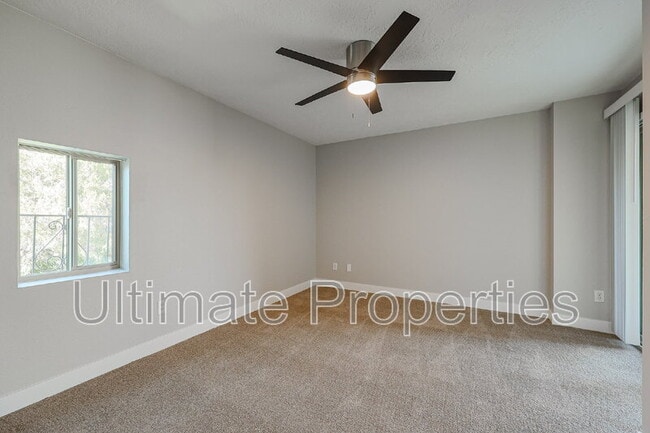 Building Photo - 4727 E Lafayette Blvd